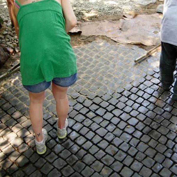 Detalle 3 de Cómo instalar adoquines de piedra