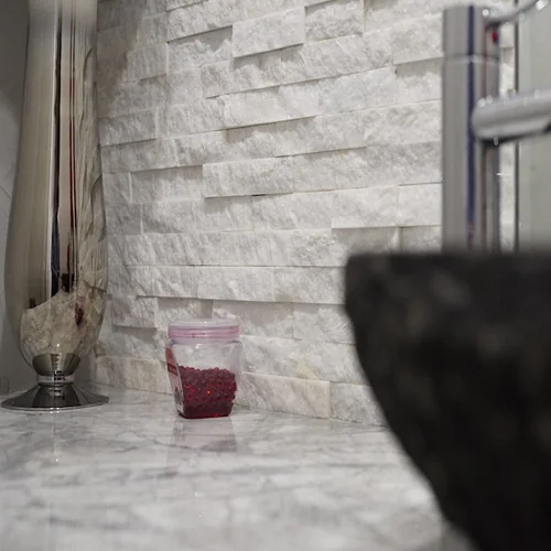 Detalle 2 de Fachaletas para baño