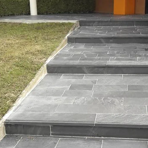 Detalle 2 de Piedra Pizarra en Escaleras