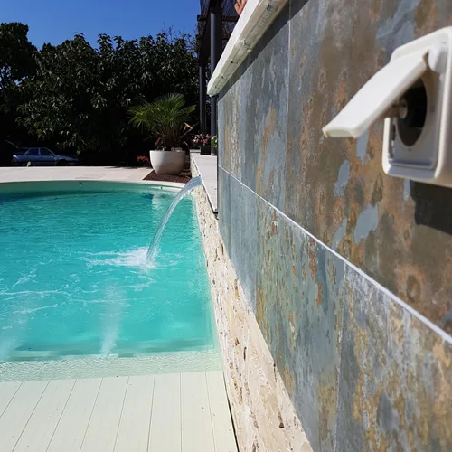 Detalle 2 de Piedra pizarra en piscinas: qué debes revisar